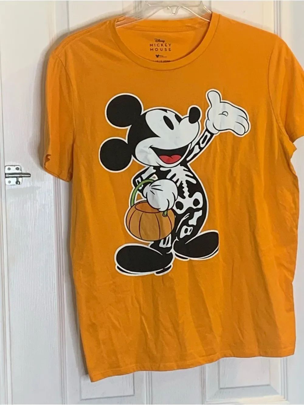 Disney Mickey Mouse Halloween Tee Size Large - Picture 3 of 7